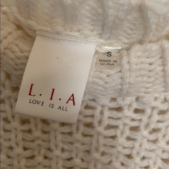 Color Block Sweater - Picture 2 of 3